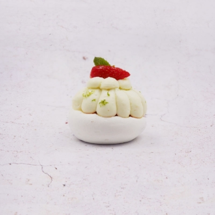 Pavlova aux fruits rouges